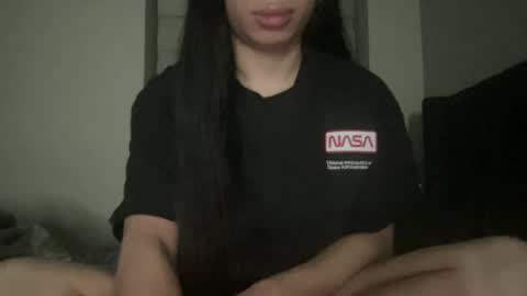 Snapshot of alextran665 chatting on February 12, 2025, 2:35 am Your Anime T Girl online show from February 12, 2025, 2:35 am