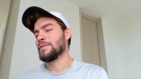 Alex online show from February 25, 2026, 7:01 pm