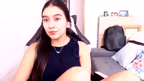 alexyferrer1 online show from July 15, 2026, 5:51 pm