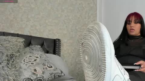 aleya_black online show from May 14, 2026, 3:46 am