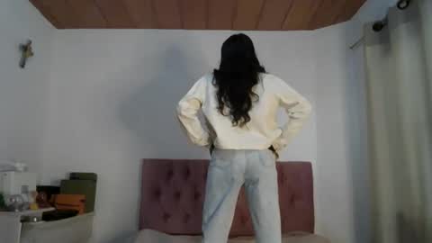 Alia      Anjali  online show from February 11, 2025, 3:40 pm