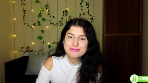 Snapshot of alianna_solo_kiss chatting on February 8, 2026, 12:19 pm Alianna online show from February 8, 2026, 12:19 pm