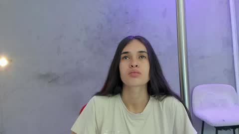 Alice Susan online show from April 16, 2026, 7:58 pm