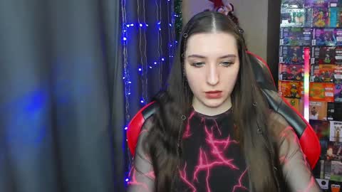 Snapshot of alice_bailey chatting on December 25, 2024, 4:43 pm Alice online show from December 25, 2024, 4:43 pm