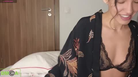 Snapshot of alice_bane chatting on January 5, 2025, 7:49 pm A R Y A  T I A online show from January 5, 2025, 7:49 pm