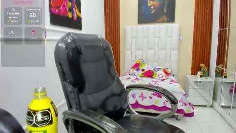 Snapshot of alice_bensoon chatting on May 26, 2026, 5:20 pm ALICE BENSON online show from May 26, 2026, 5:20 pm