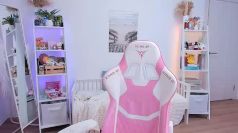 Alichery online show from March 7, 2025, 9:51 am