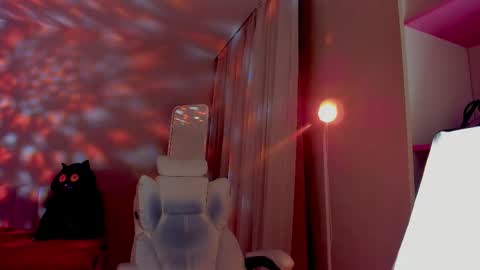 Alice online show from March 19, 2026, 8:24 pm