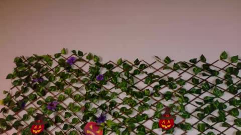 alice_rous21 online show from October 22, 2025, 2:50 pm