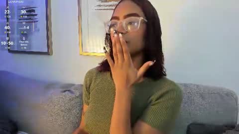 Snapshot of alice_simmons chatting on July 6, 2026, 12:46 pm alice_simmons online show from July 6, 2026, 12:46 pm