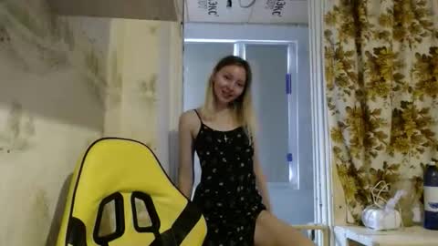 Alice smiles online show from April 4, 2026, 10:46 am