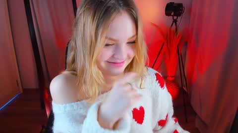 Snapshot of alice_tucci chatting on January 29, 2025, 7:43 pm Alice online show from January 29, 2025, 7:43 pm