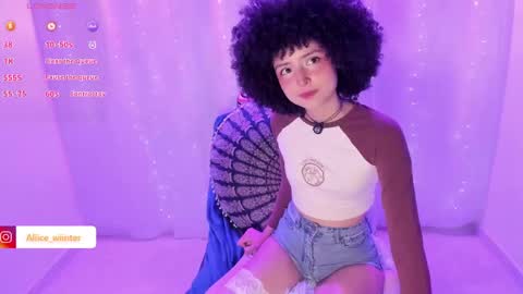 Snapshot of alice_wiinter chatting on March 6, 2025, 10:36 pm Alice  online show from March 6, 2025, 10:36 pm