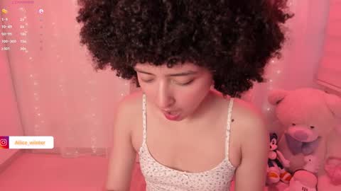 Snapshot of alice_wiinter chatting on October 10, 2025, 6:29 pm Alice  online show from October 10, 2025, 6:29 pm