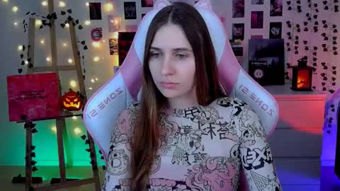 alicecharmy online show from October 24, 2025, 5:48 am