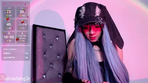 Snapshot of alicedang3r chatting on January 3, 2025, 6:55 am Alice  online show from January 3, 2025, 6:55 am
