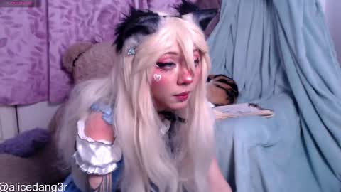 Snapshot of alicedang3r chatting on February 15, 2025, 12:15 am Alice  online show from February 15, 2025, 12:15 am