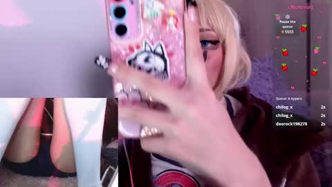 Snapshot of alicedang3r chatting on March 7, 2025, 7:30 am Alice  online show from March 7, 2025, 7:30 am