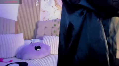  Aliice online show from April 28, 2026, 12:20 am