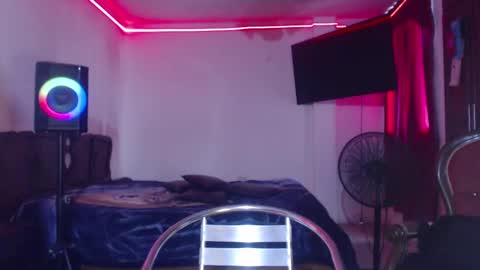 aliceesmiths online show from December 29, 2024, 4:30 pm