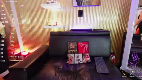 Snapshot of aliceglamour chatting on June 17, 2026, 7:26 pm Allice online show from June 17, 2026, 7:26 pm