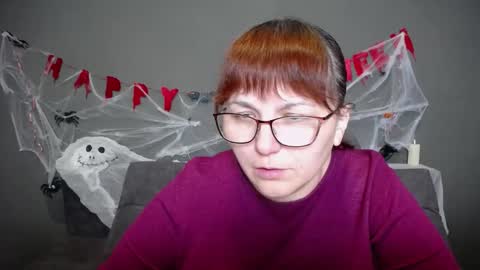 AliceInks online show from October 18, 2025, 6:26 am