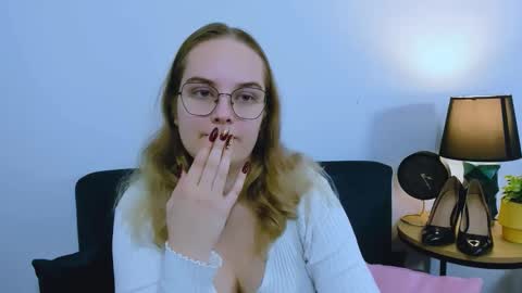 alicesensitive online show from November 21, 2025, 12:48 pm