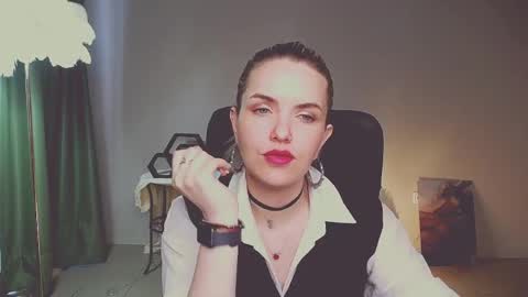 alicesmite online show from May 26, 2026, 11:06 am