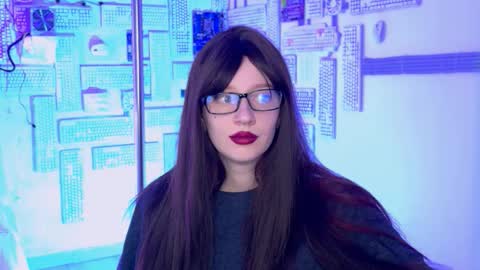 alicewelch_ online show from October 15, 2025, 8:47 am