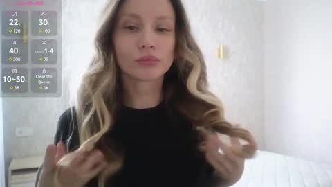 Snapshot of alicewonders_ chatting on March 10, 2025, 7:53 am Alice online show from March 10, 2025, 7:53 am