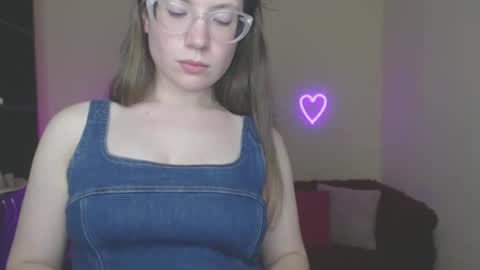 Alicia online show from February 22, 2025, 4:30 pm