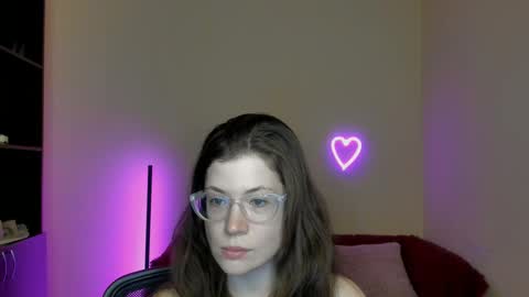 Alicia online show from March 1, 2025, 9:51 am