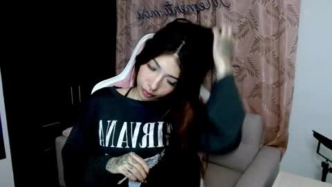 Snapshot of alicia_key_ chatting on March 2, 2025, 7:32 am ALICIA online show from March 2, 2025, 7:32 am