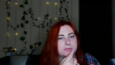 Snapshot of alicia_side_red chatting on March 17, 2026, 6:28 am Alicia online show from March 17, 2026, 6:28 am