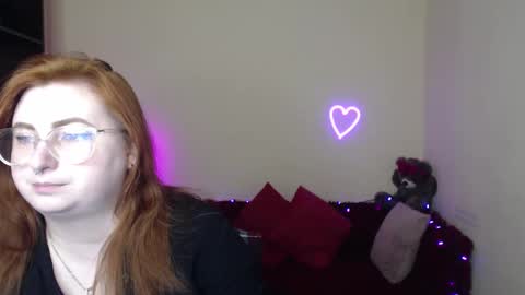 Snapshot of alicia_side_red chatting on March 30, 2026, 5:30 am Alicia online show from March 30, 2026, 5:30 am