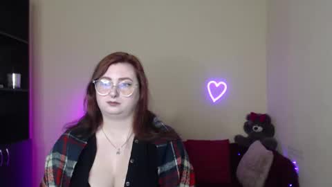 Snapshot of alicia_side_red chatting on April 14, 2026, 6:08 am Alicia online show from April 14, 2026, 6:08 am