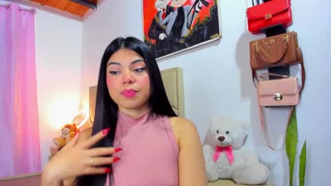 Snapshot of aliciabiden chatting on September 27, 2025, 6:29 am aliciabiden online show from September 27, 2025, 6:29 am