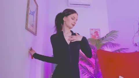 Alicia online show from May 8, 2026, 6:19 am
