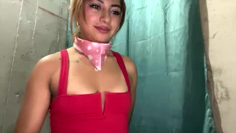 Snapshot of alicie_oconoor chatting on February 14, 2026, 3:14 am Karla Oconoor online show from February 14, 2026, 3:14 am