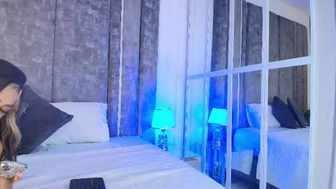 Snapshot of alidiaz__ chatting on June 1, 2026, 7:26 pm Ali Diaz online show from June 1, 2026, 7:26 pm