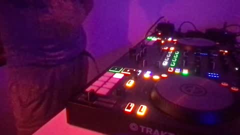 busco rockera online show from March 10, 2025, 6:34 pm