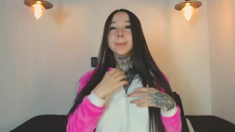    online show from April 7, 2026, 1:39 am