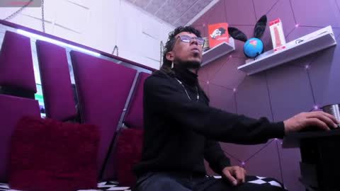 Snapshot of alien_high chatting on September 17, 2025, 12:07 pm AlienHigh FlashNigga online show from September 17, 2025, 12:07 pm