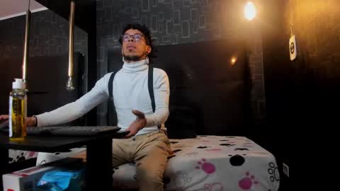 Snapshot of alien_high chatting on September 28, 2025, 12:43 pm AlienHigh FlashNigga online show from September 28, 2025, 12:43 pm