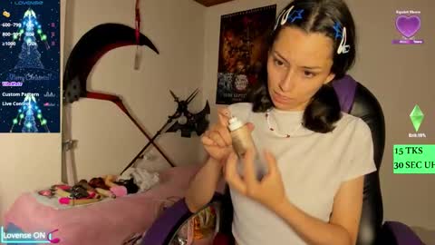 Aiko  Independent Model  online show from November 24, 2025, 8:30 pm