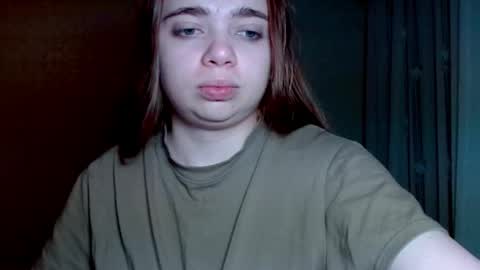 Snapshot of aliiice_stone chatting on December 4, 2024, 3:43 pm Alice online show from December 4, 2024, 3:43 pm