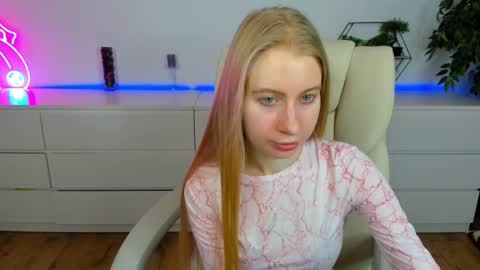 Alina online show from March 17, 2026, 6:39 am