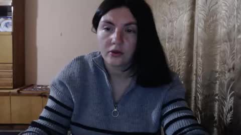 Snapshot of alinaxjames chatting on April 21, 2026, 2:04 am AlinaxJames online show from April 21, 2026, 2:04 am