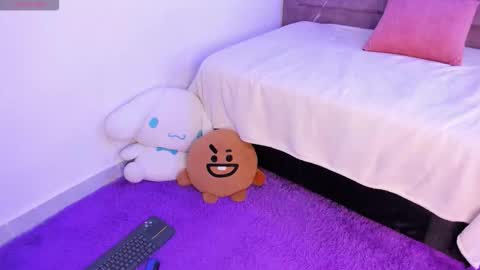 ALINE online show from October 9, 2025, 11:36 pm