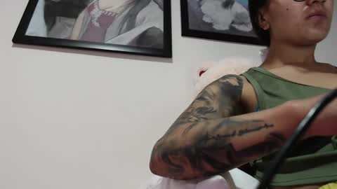 alipetite online show from December 22, 2024, 11:09 pm